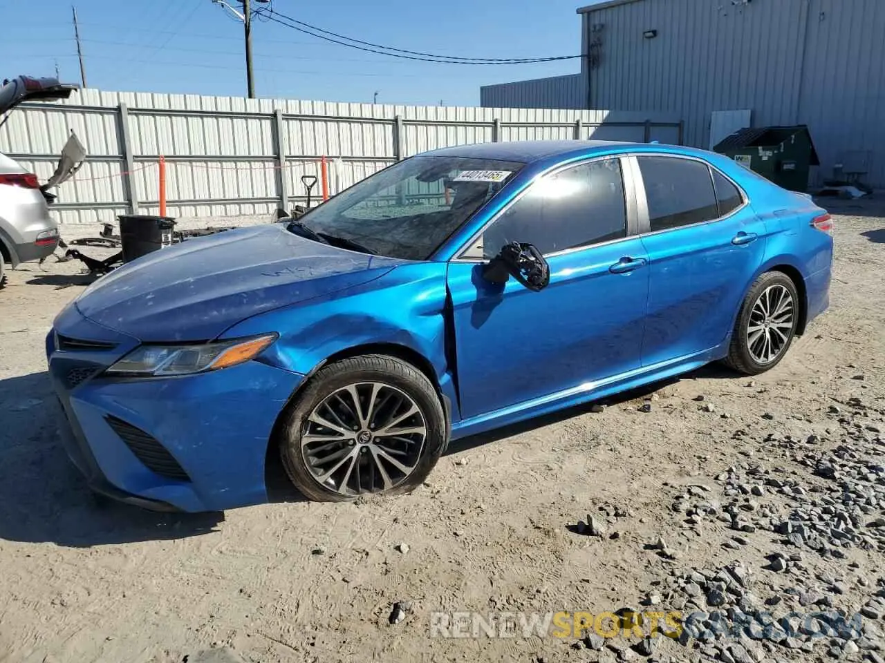 1 Photograph of a damaged car 4T1G11AK9LU305183 TOYOTA CAMRY 2020