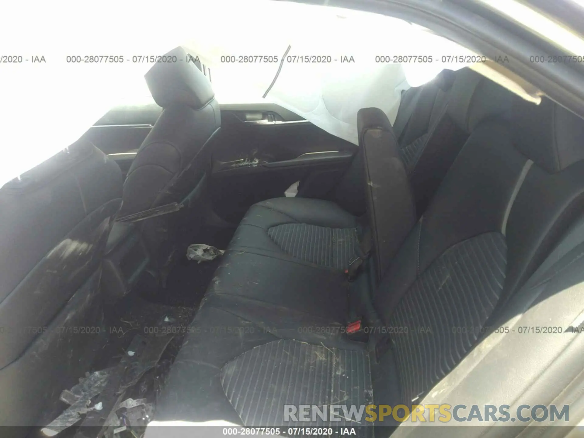 8 Photograph of a damaged car 4T1G11AK9LU305961 TOYOTA CAMRY 2020
