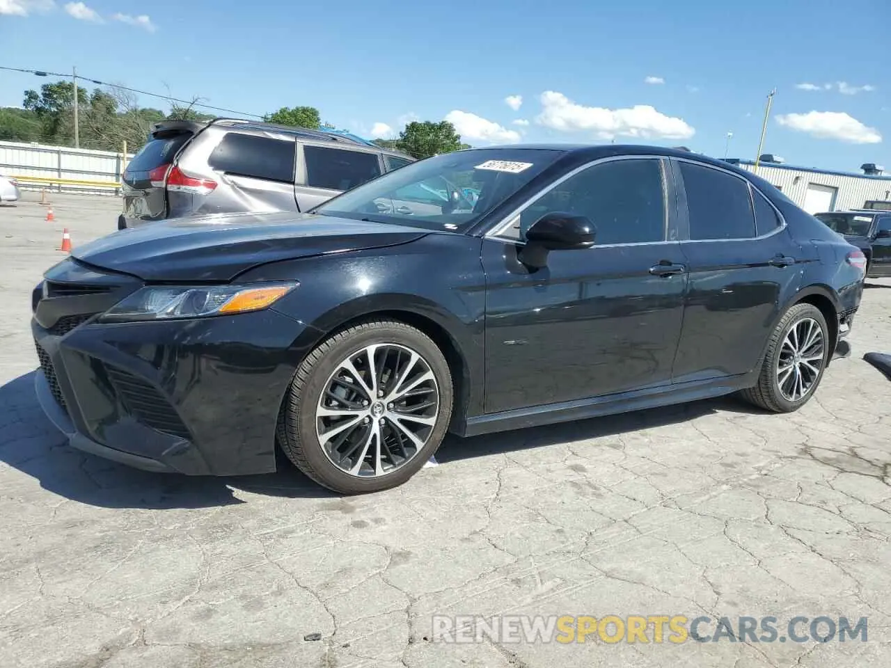 1 Photograph of a damaged car 4T1G11AK9LU333095 TOYOTA CAMRY 2020