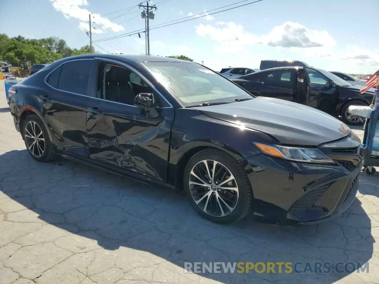 4 Photograph of a damaged car 4T1G11AK9LU333095 TOYOTA CAMRY 2020