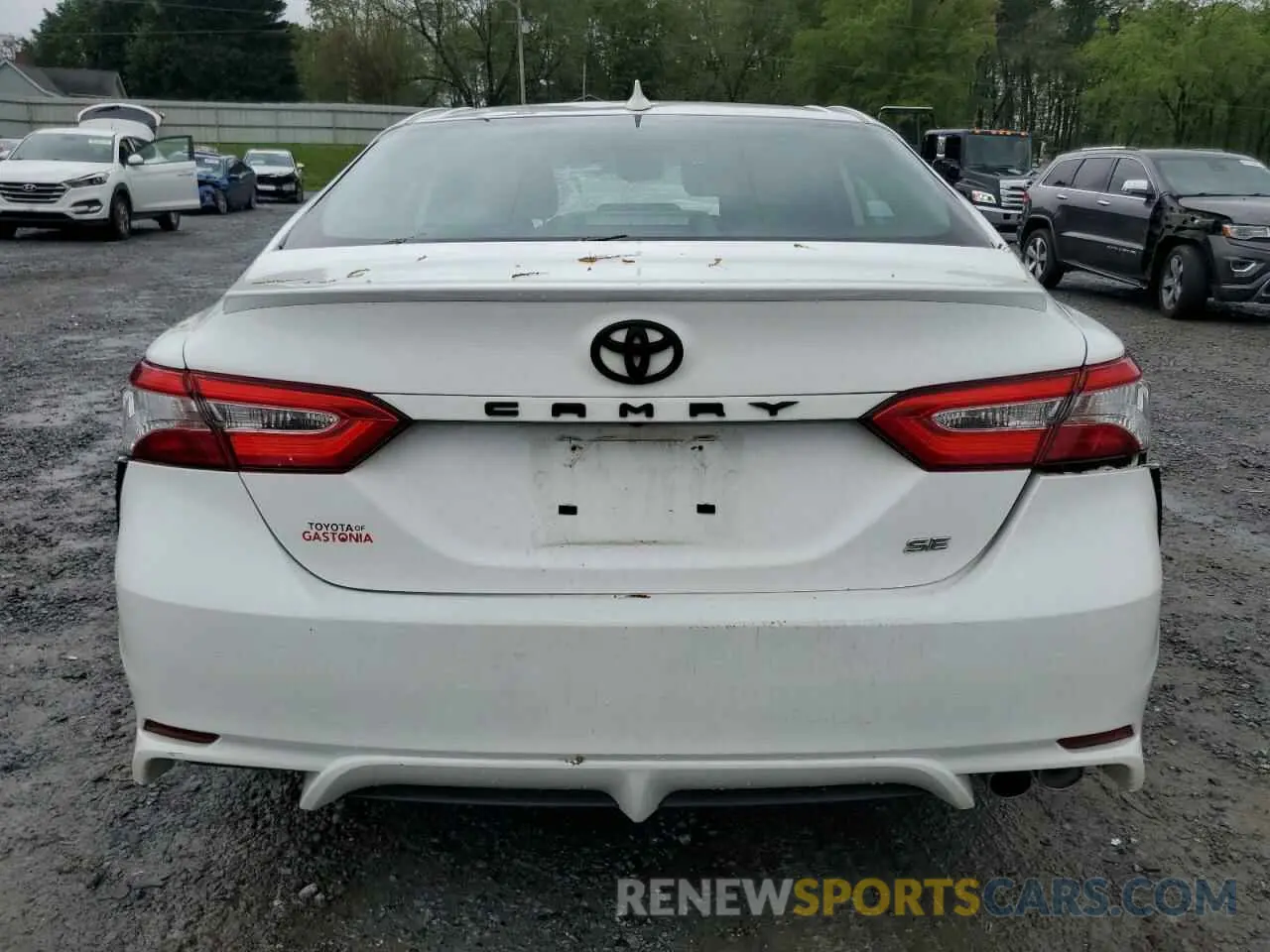 6 Photograph of a damaged car 4T1G11AK9LU345439 TOYOTA CAMRY 2020