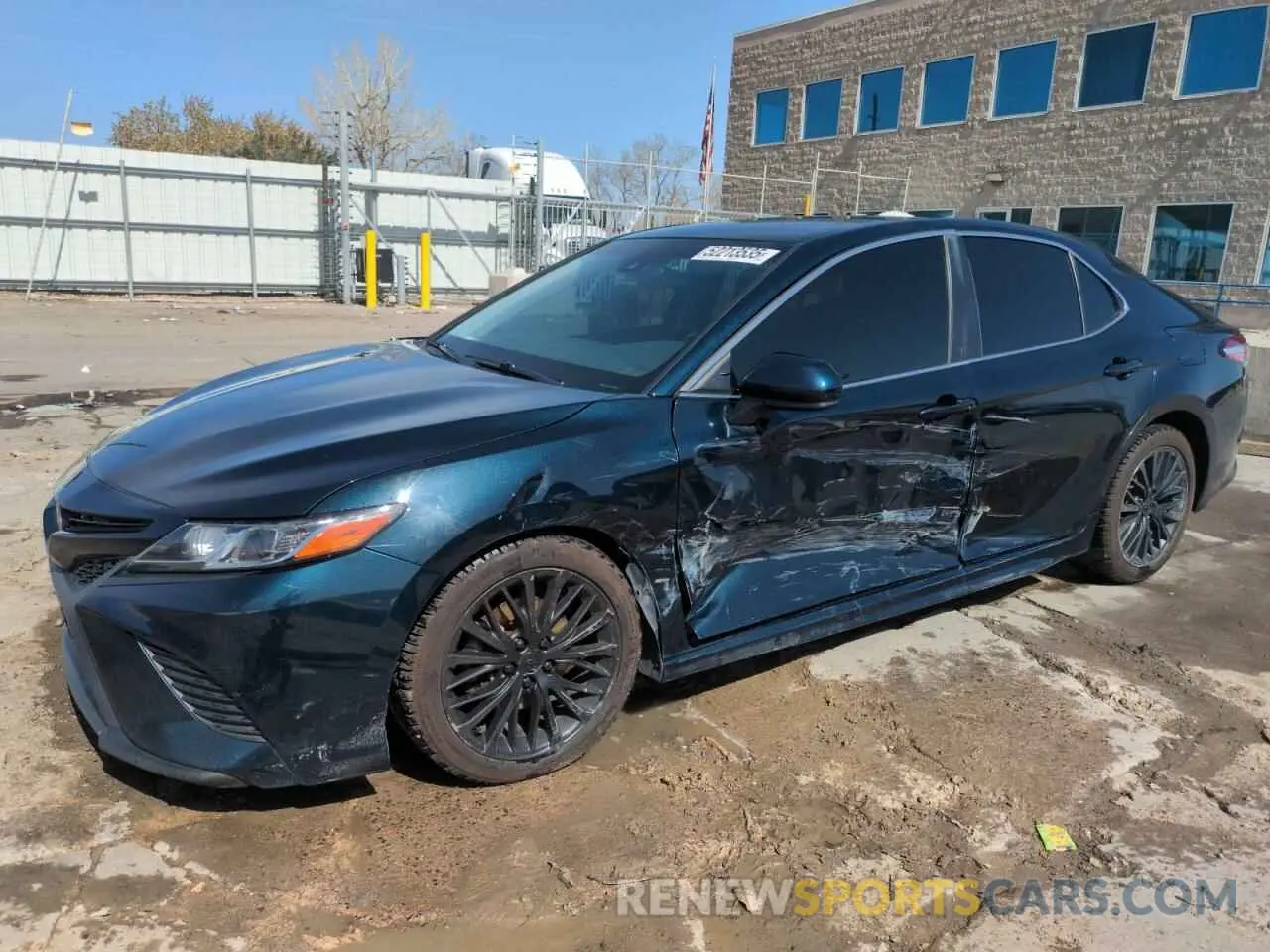 1 Photograph of a damaged car 4T1G11AK9LU346896 TOYOTA CAMRY 2020