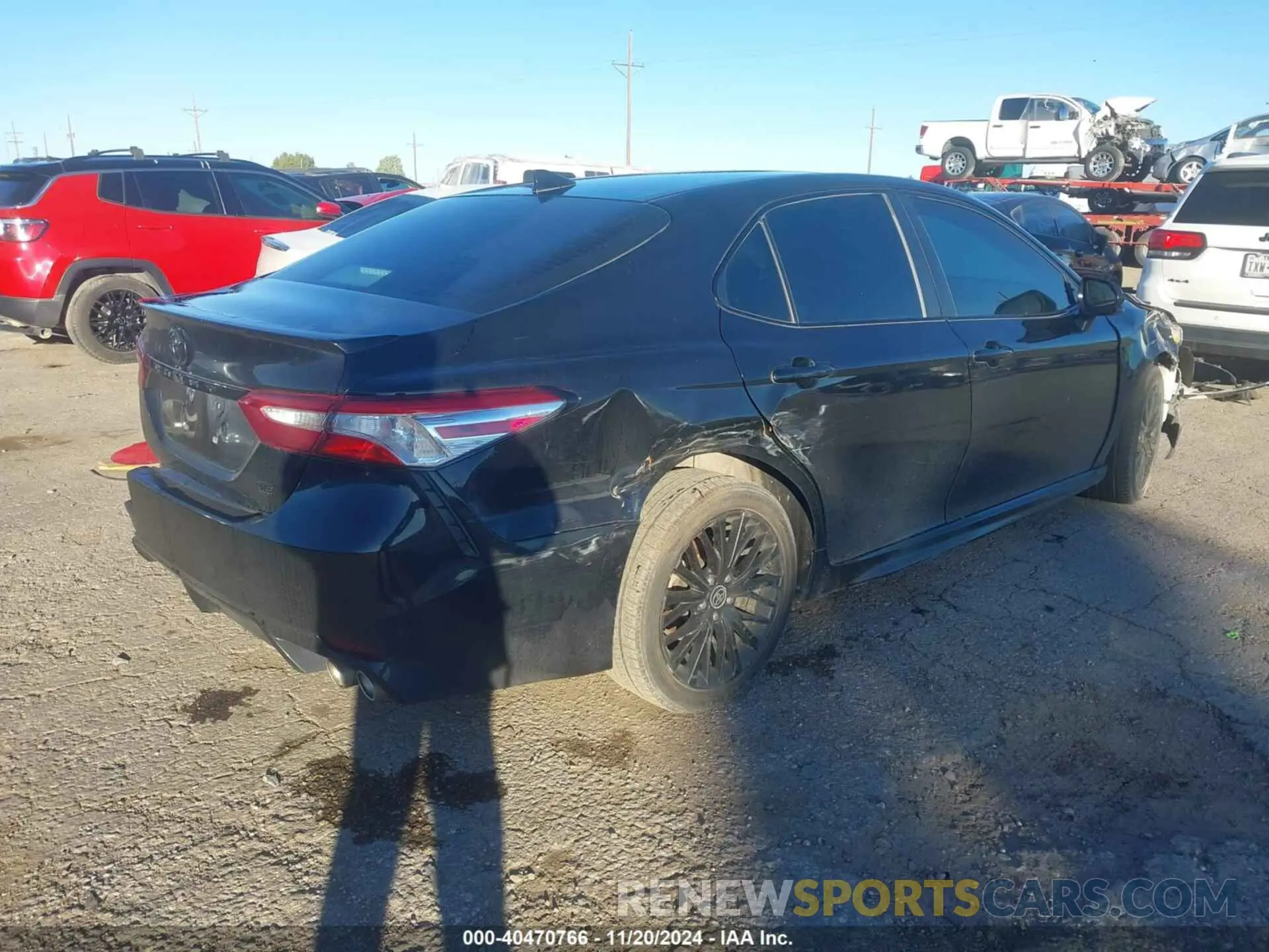 4 Фотография поврежденного автомобиля 4T1G11AK9LU358966 TOYOTA CAMRY 2020