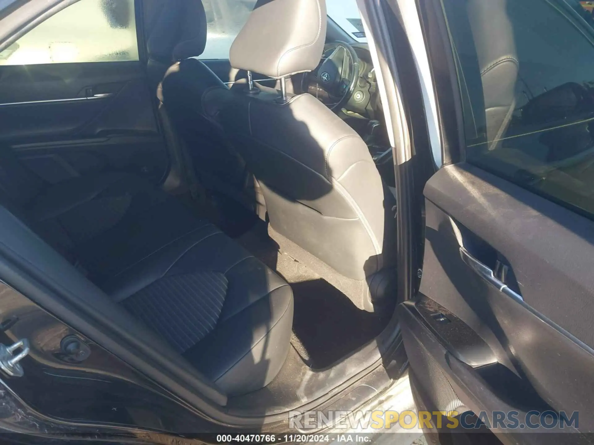 8 Фотография поврежденного автомобиля 4T1G11AK9LU358966 TOYOTA CAMRY 2020