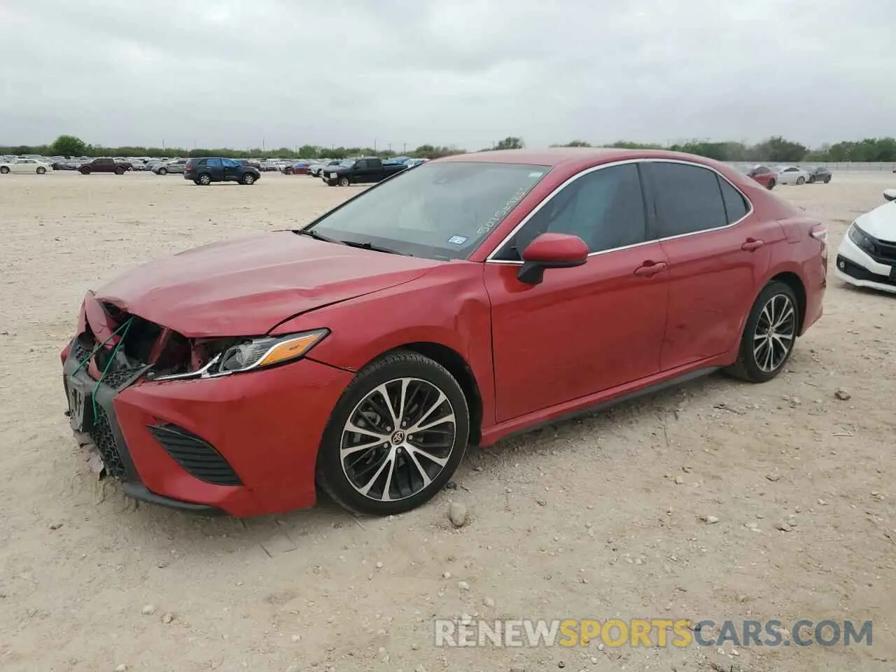1 Photograph of a damaged car 4T1G11AK9LU363150 TOYOTA CAMRY 2020