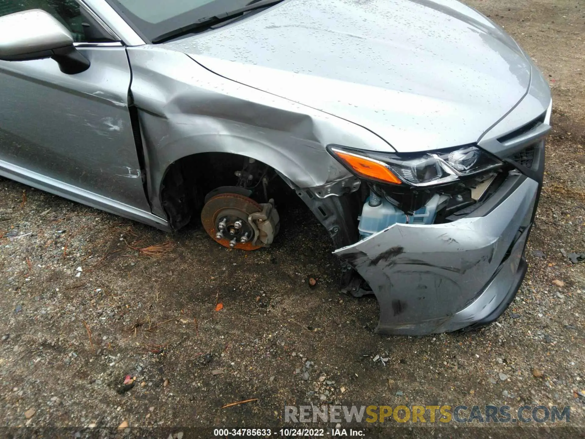 6 Photograph of a damaged car 4T1G11AK9LU363407 TOYOTA CAMRY 2020