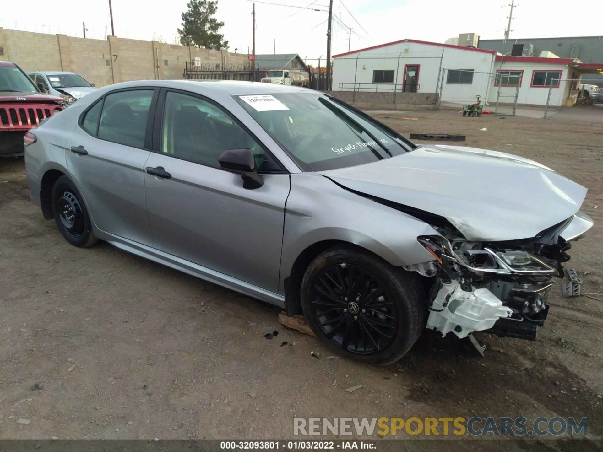 1 Photograph of a damaged car 4T1G11AK9LU369370 TOYOTA CAMRY 2020
