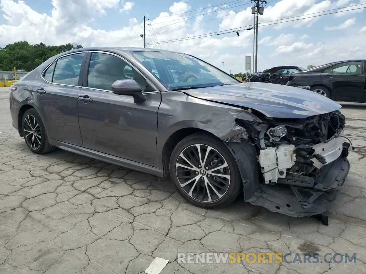 4 Фотография поврежденного автомобиля 4T1G11AK9LU504153 TOYOTA CAMRY 2020