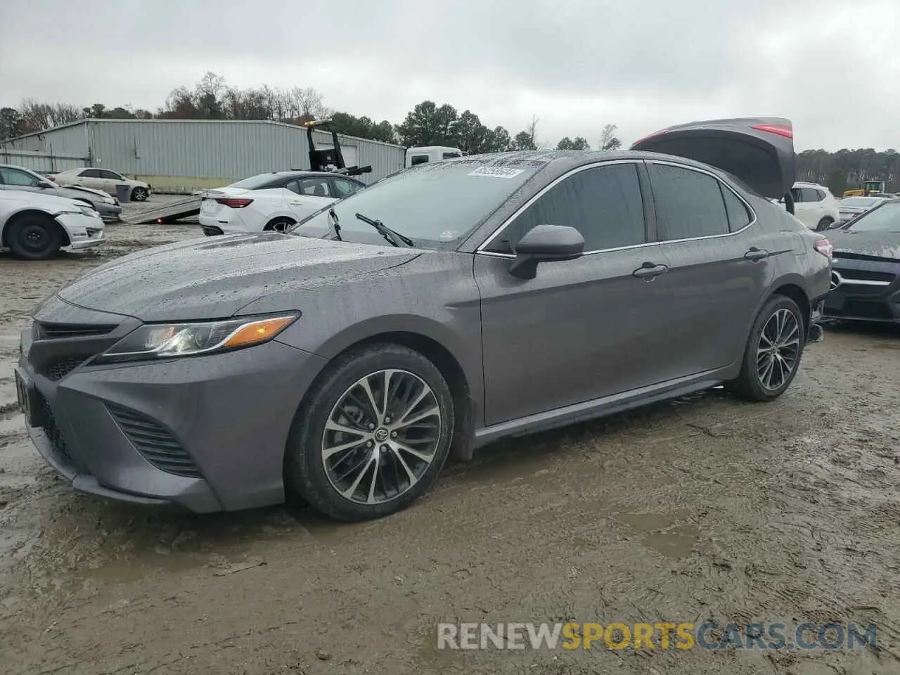 1 Photograph of a damaged car 4T1G11AK9LU882196 TOYOTA CAMRY 2020