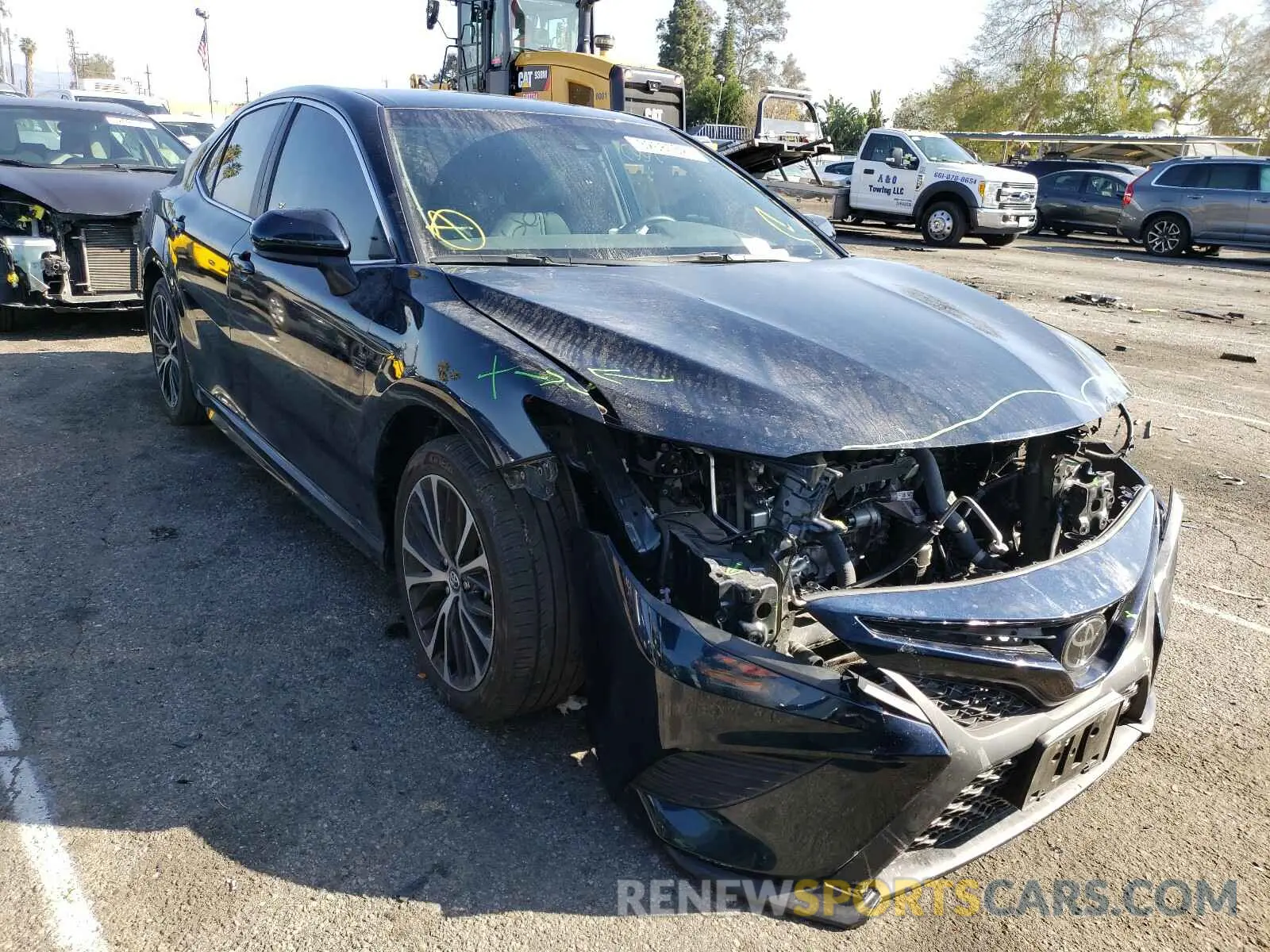 1 Photograph of a damaged car 4T1G11AK9LU909820 TOYOTA CAMRY 2020