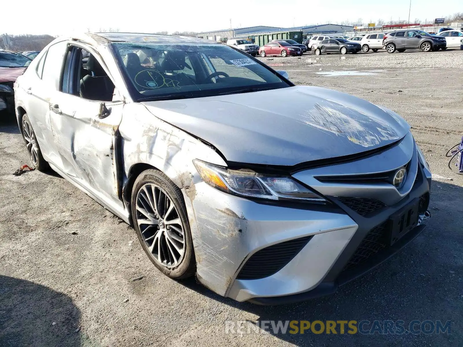 1 Photograph of a damaged car 4T1G11AK9LU926049 TOYOTA CAMRY 2020