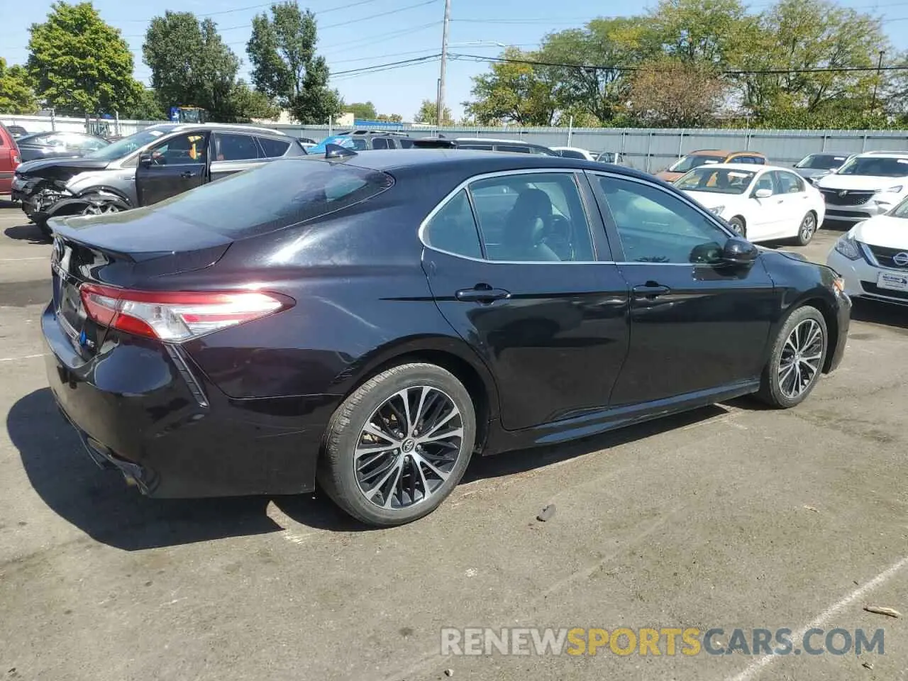 3 Photograph of a damaged car 4T1G11AK9LU930358 TOYOTA CAMRY 2020