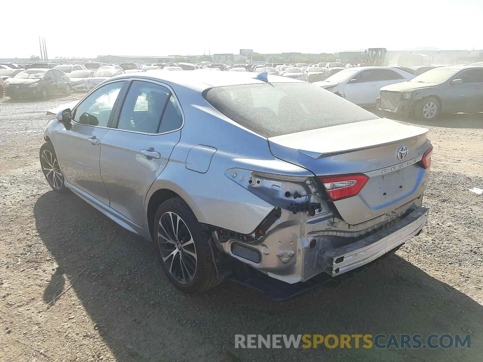 3 Photograph of a damaged car 4T1G11AK9LU931171 TOYOTA CAMRY 2020