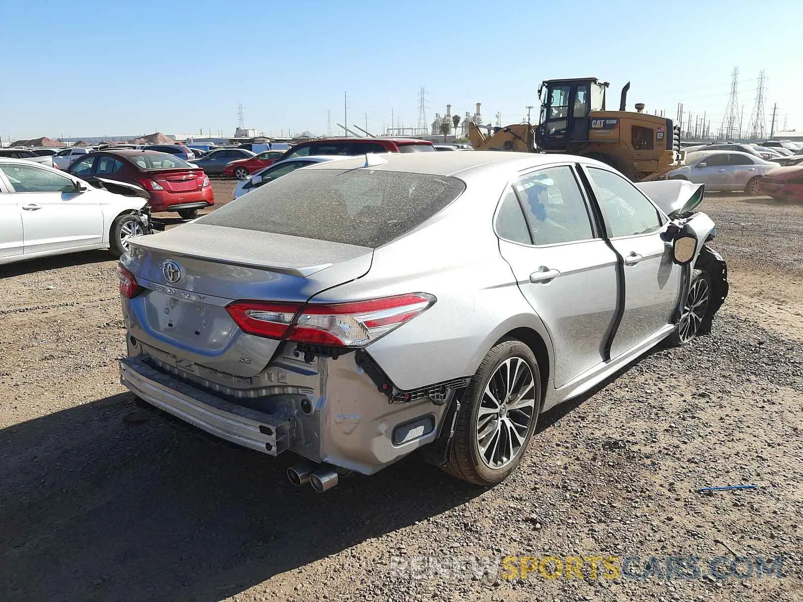 4 Photograph of a damaged car 4T1G11AK9LU931171 TOYOTA CAMRY 2020