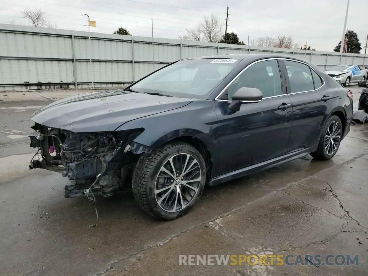 1 Фотография поврежденного автомобиля 4T1G11AK9LU939030 TOYOTA CAMRY 2020