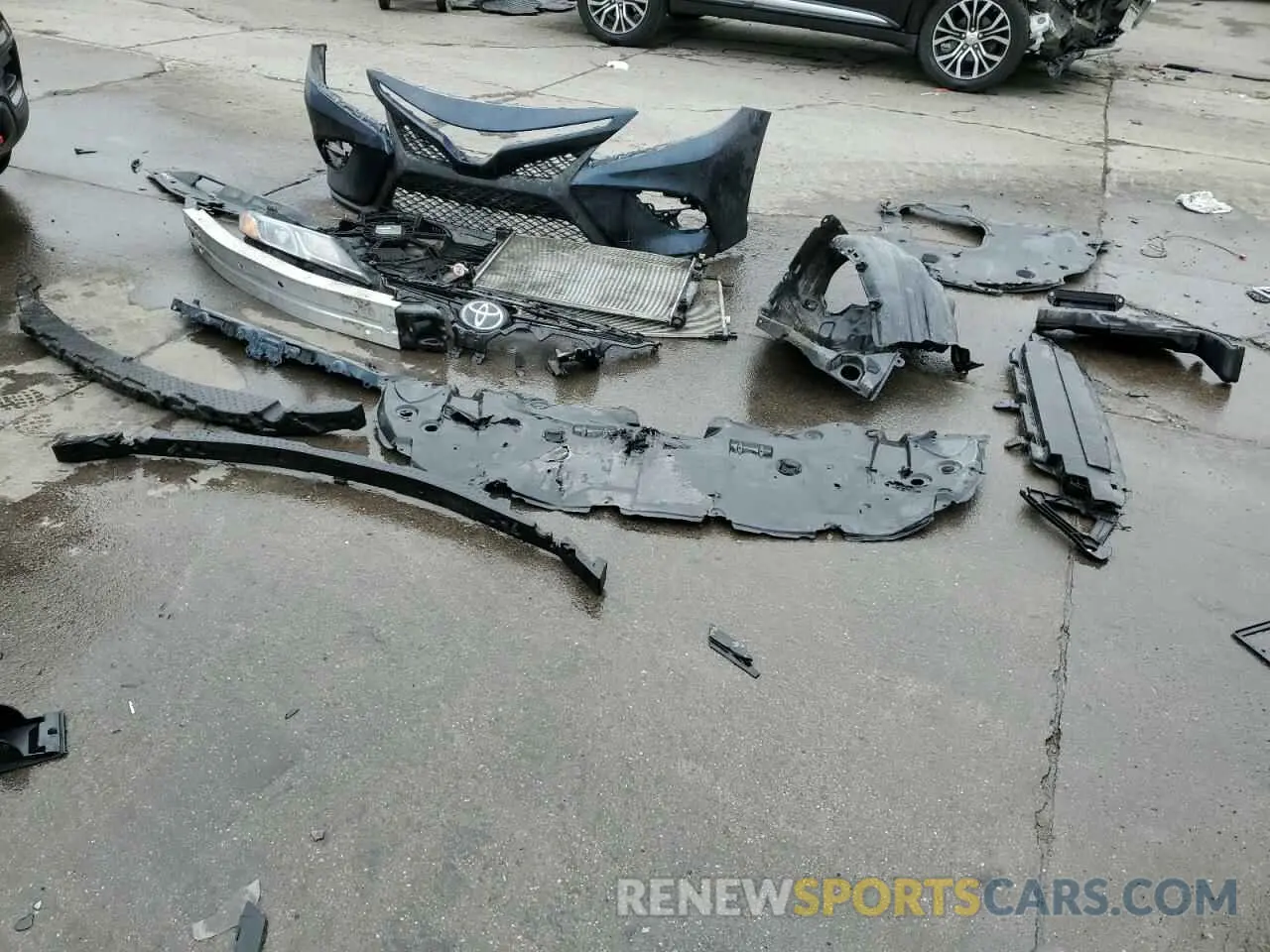 12 Фотография поврежденного автомобиля 4T1G11AK9LU939030 TOYOTA CAMRY 2020