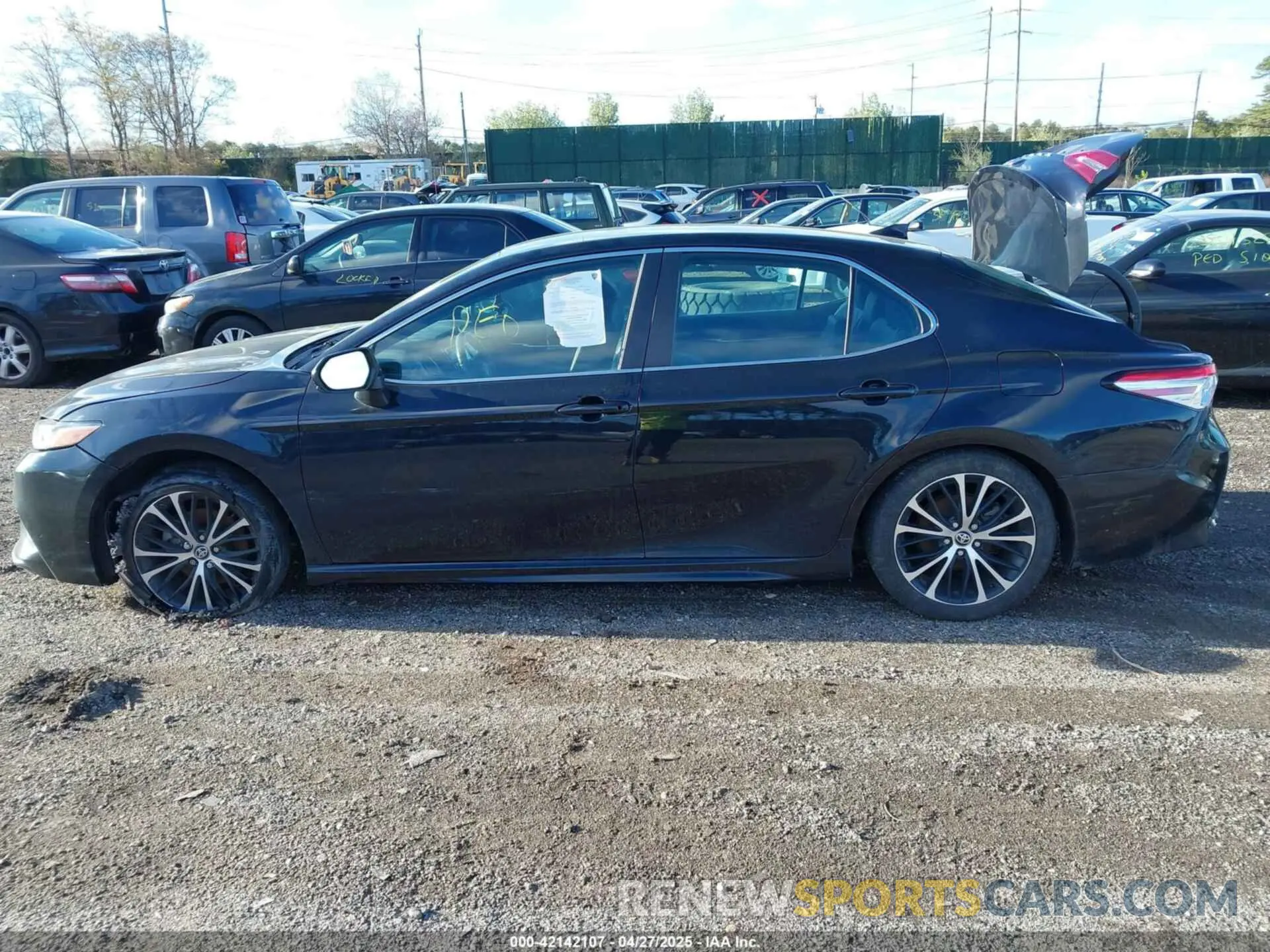 13 Photograph of a damaged car 4T1G11AK9LU968933 TOYOTA CAMRY 2020