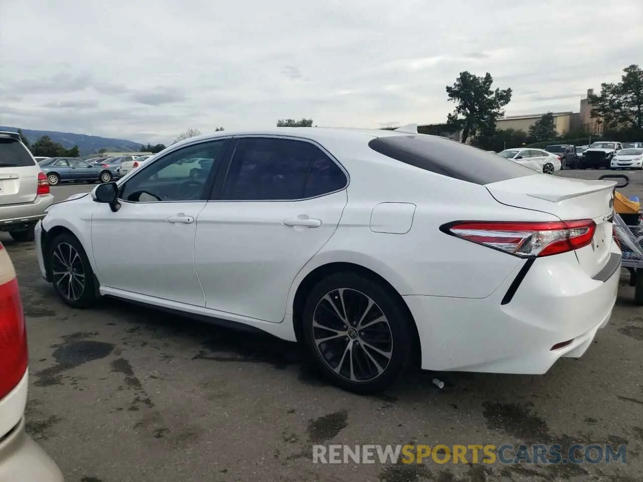 2 Photograph of a damaged car 4T1G11AK9LU970049 TOYOTA CAMRY 2020