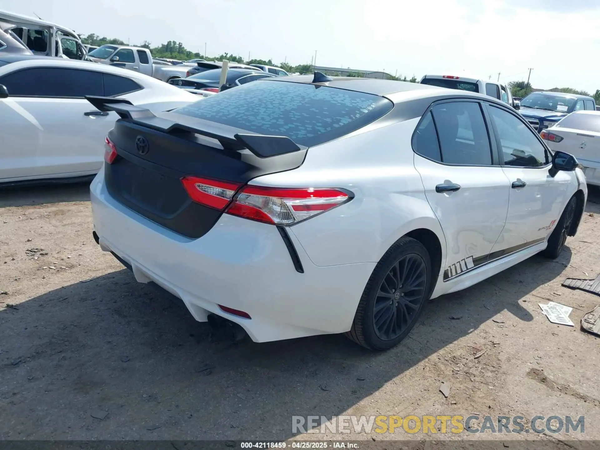 4 Фотография поврежденного автомобиля 4T1G11AKXLU308531 TOYOTA CAMRY 2020