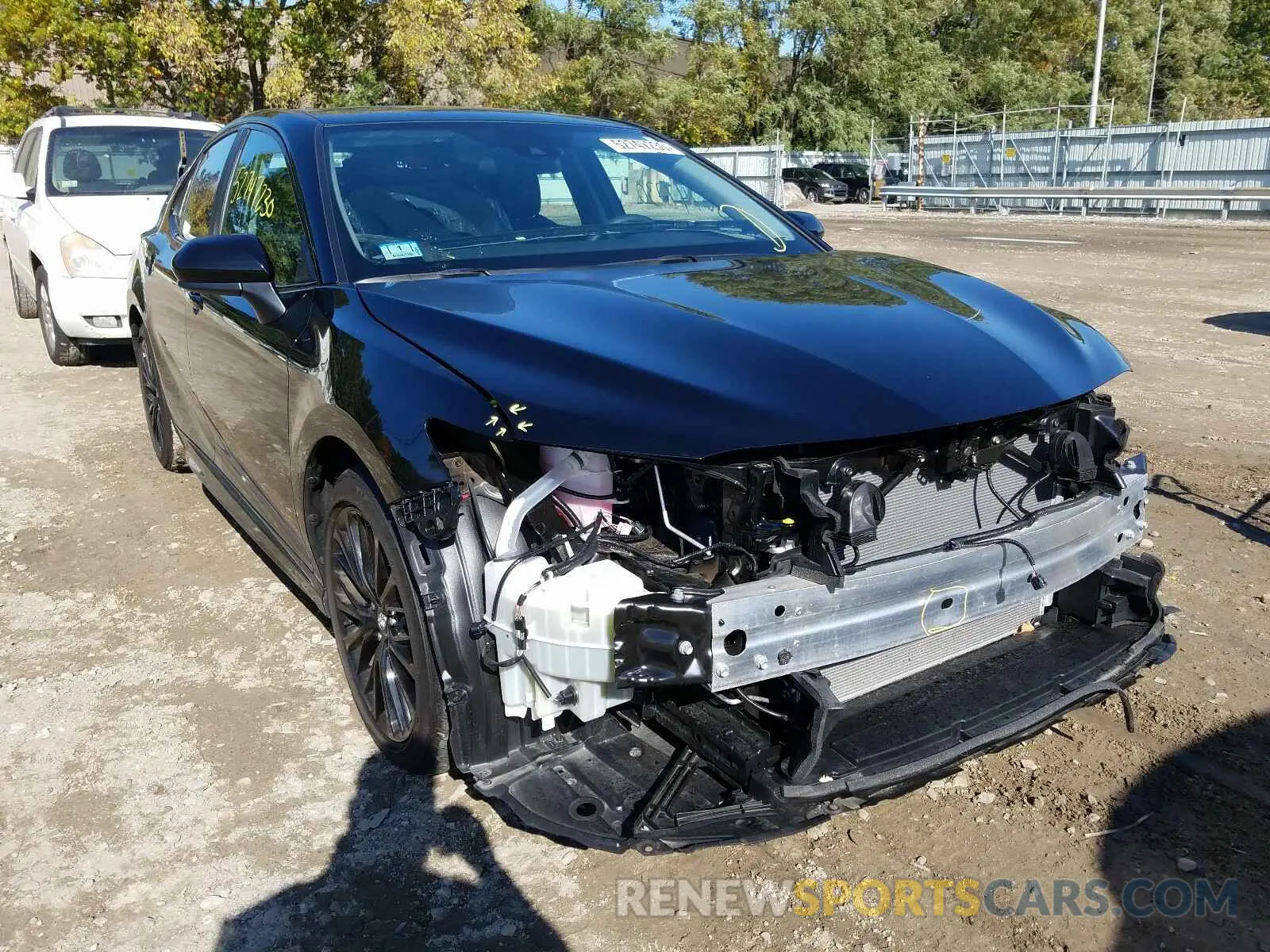 1 Photograph of a damaged car 4T1G11AKXLU315978 TOYOTA CAMRY 2020