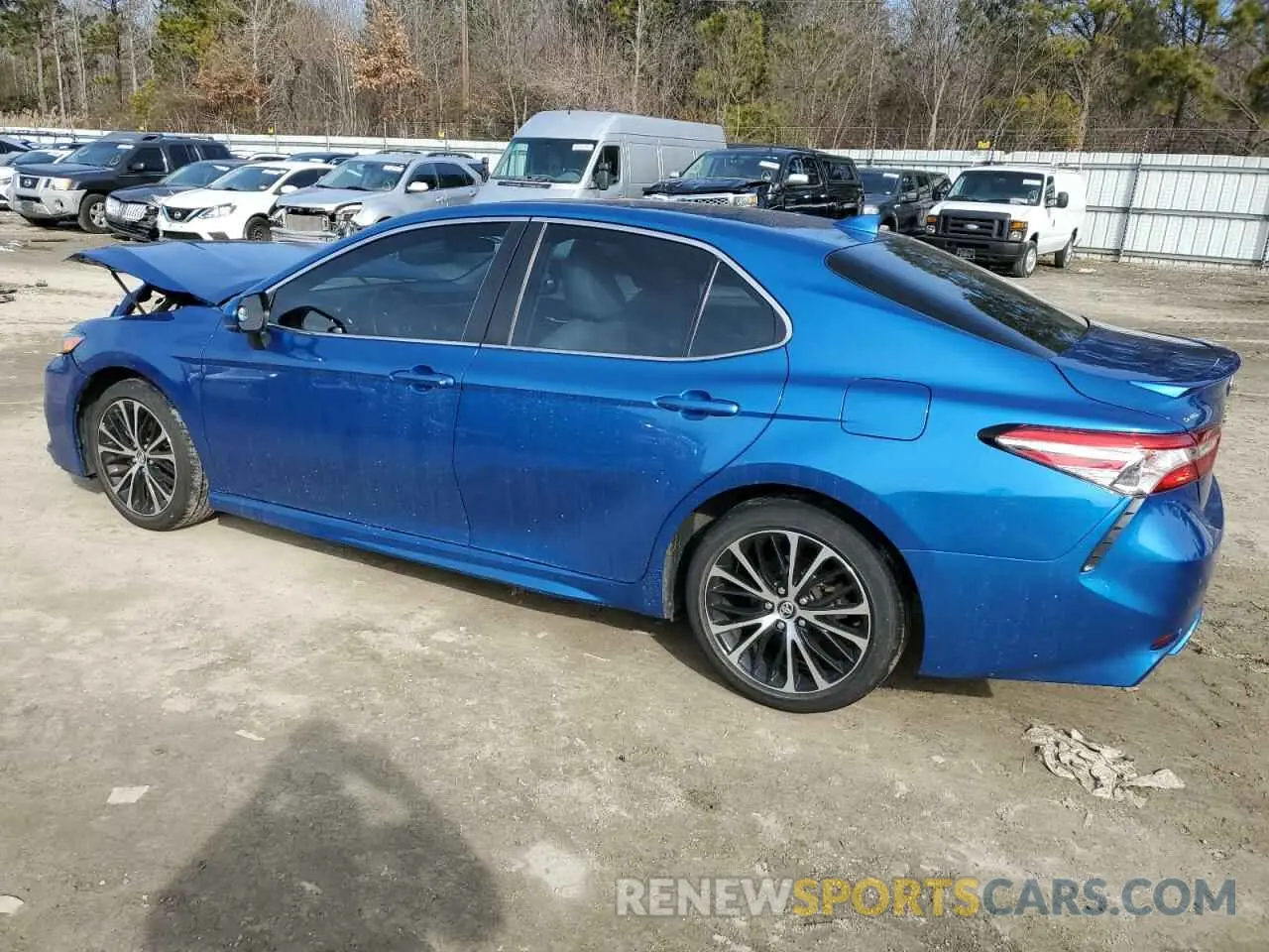 2 Photograph of a damaged car 4T1G11AKXLU320923 TOYOTA CAMRY 2020