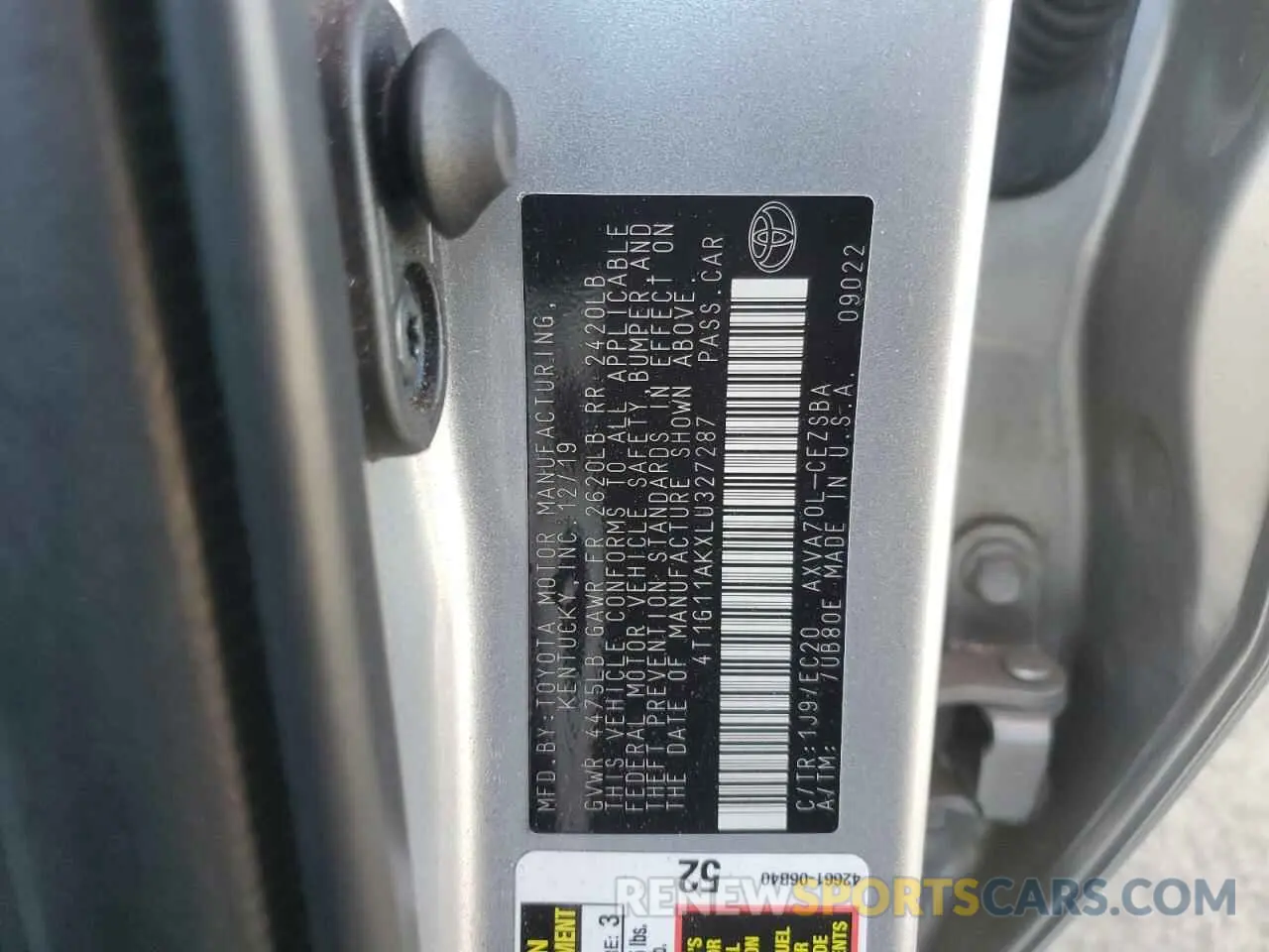 12 Photograph of a damaged car 4T1G11AKXLU327287 TOYOTA CAMRY 2020