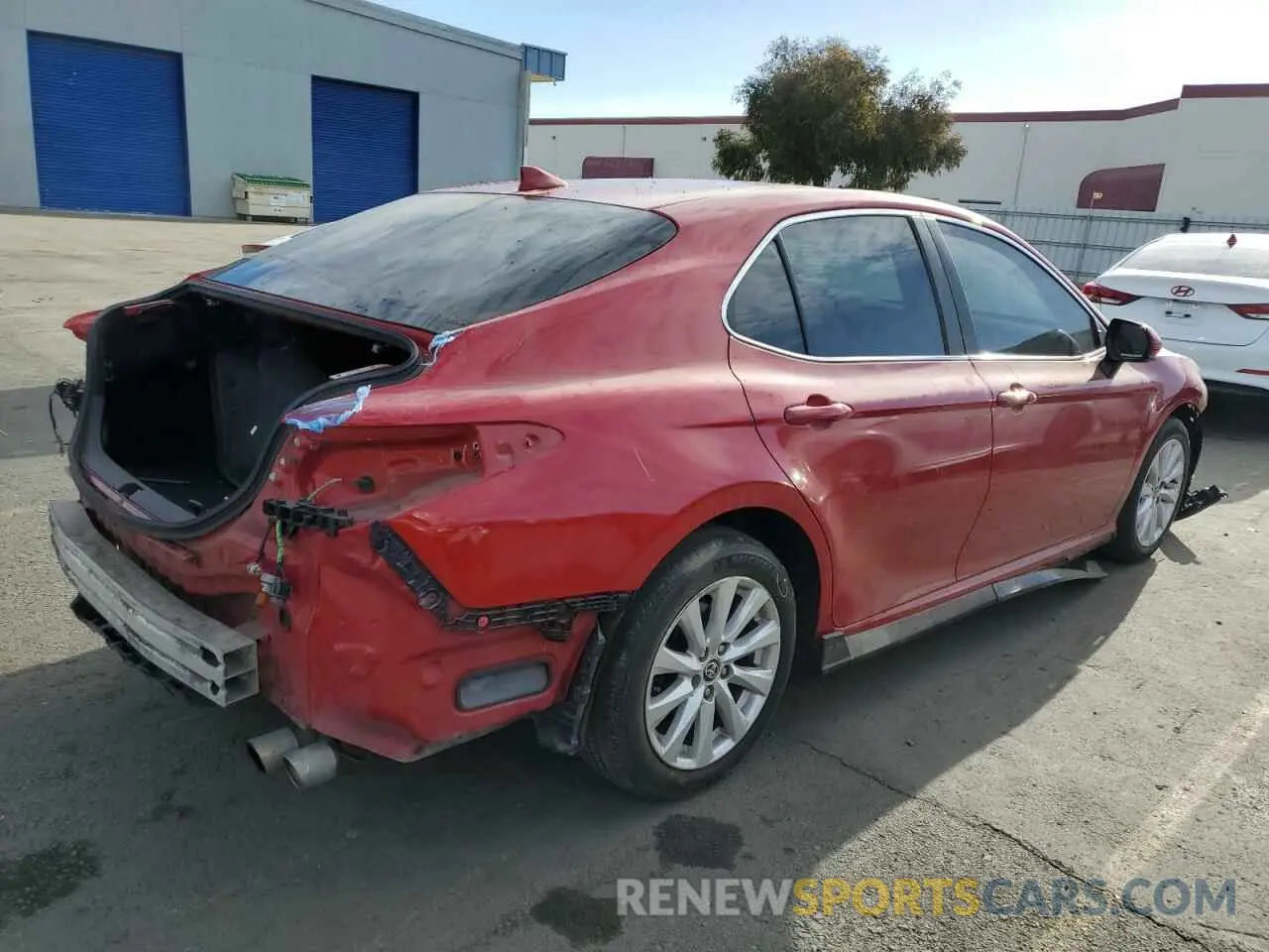3 Photograph of a damaged car 4T1G11AKXLU369779 TOYOTA CAMRY 2020