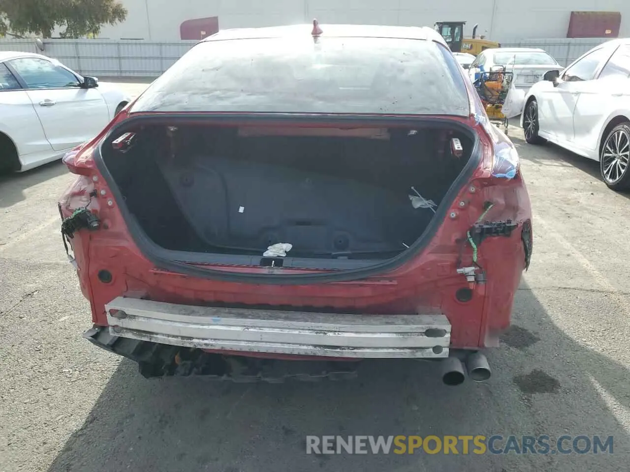 6 Photograph of a damaged car 4T1G11AKXLU369779 TOYOTA CAMRY 2020