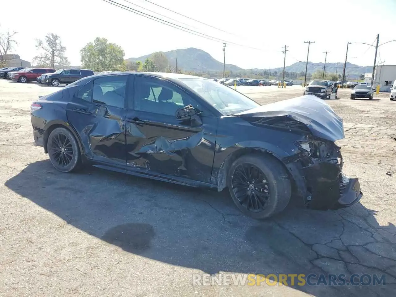 4 Photograph of a damaged car 4T1G11AKXLU390311 TOYOTA CAMRY 2020