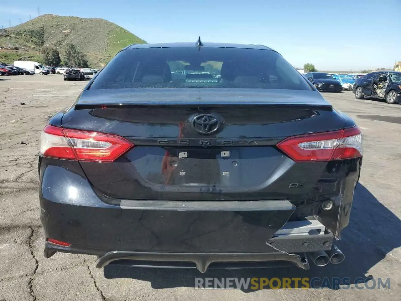 6 Photograph of a damaged car 4T1G11AKXLU390311 TOYOTA CAMRY 2020