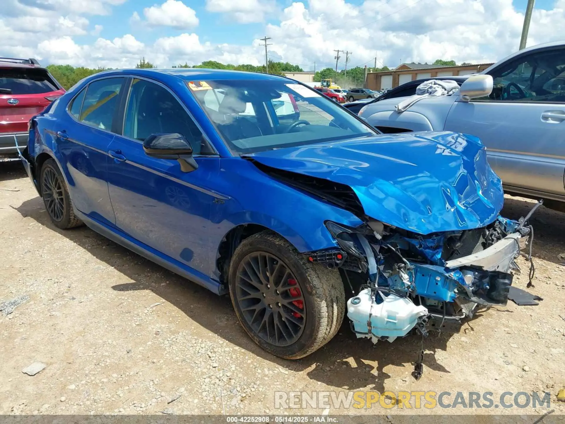1 Фотография поврежденного автомобиля 4T1G11AKXLU394844 TOYOTA CAMRY 2020