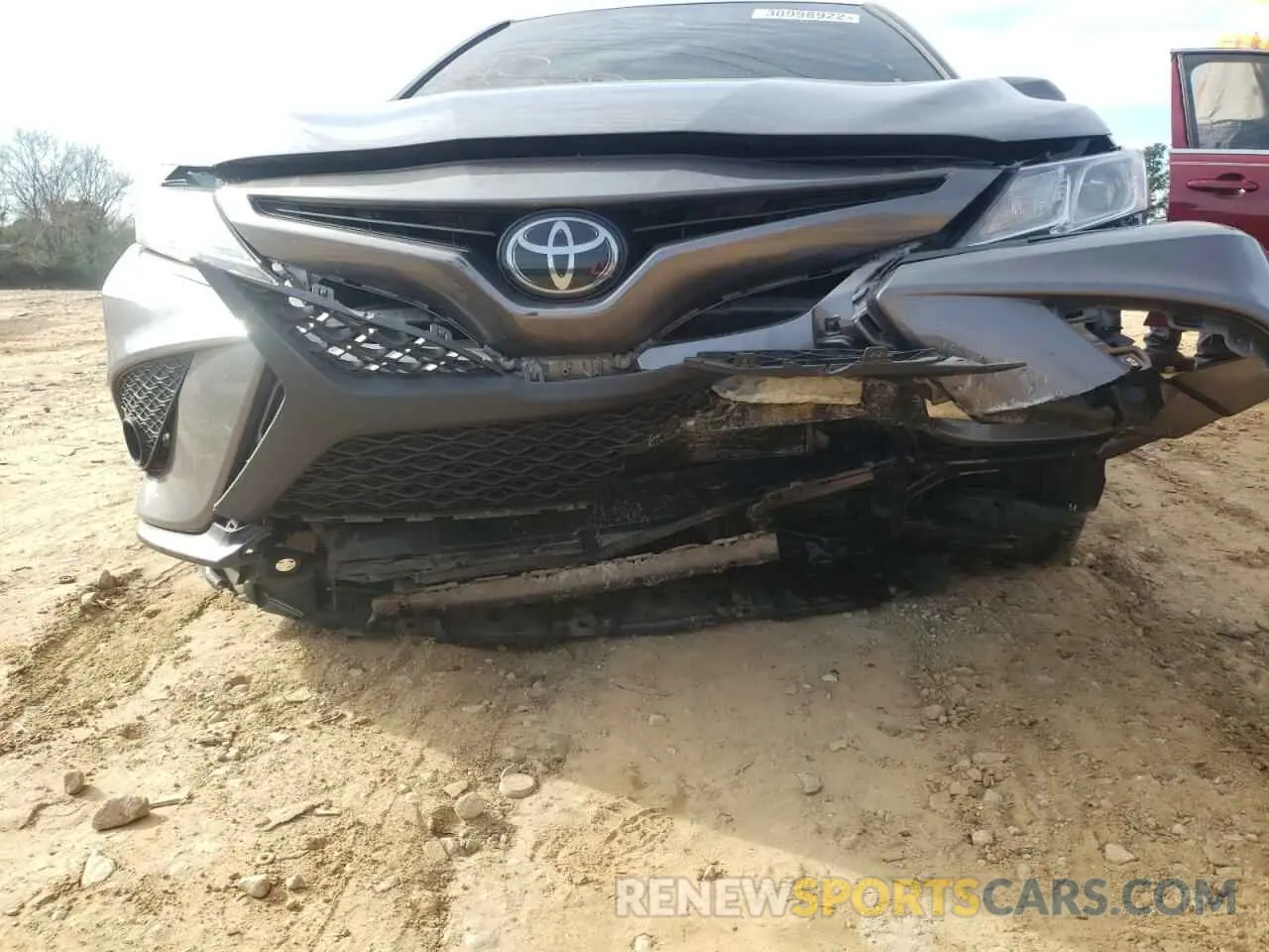 9 Photograph of a damaged car 4T1G11AKXLU937772 TOYOTA CAMRY 2020