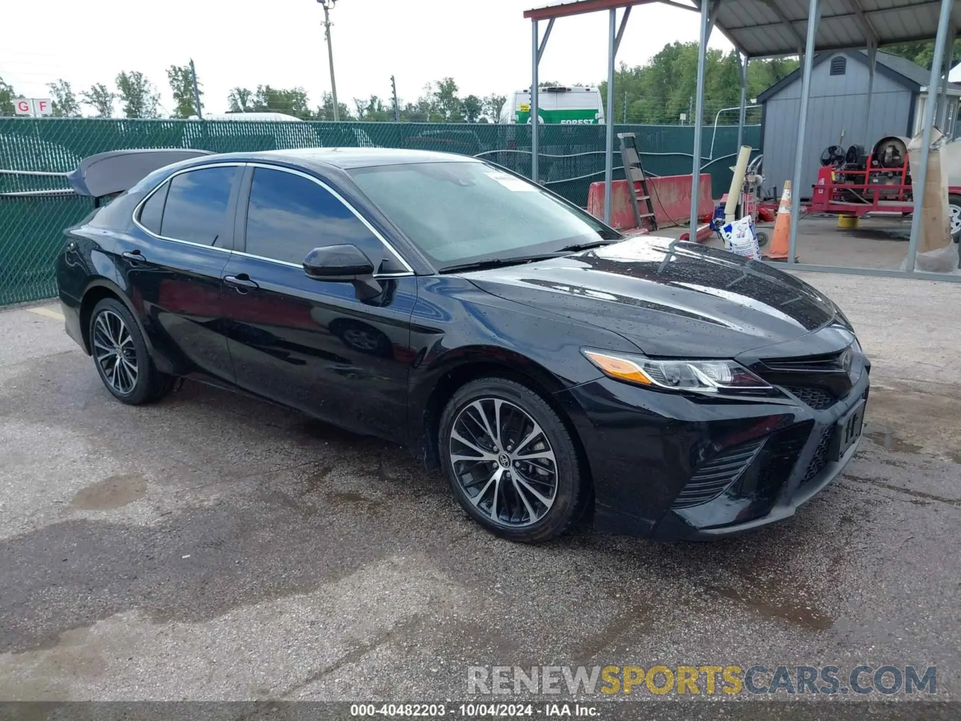 1 Photograph of a damaged car 4T1G11AKXLU964938 TOYOTA CAMRY 2020