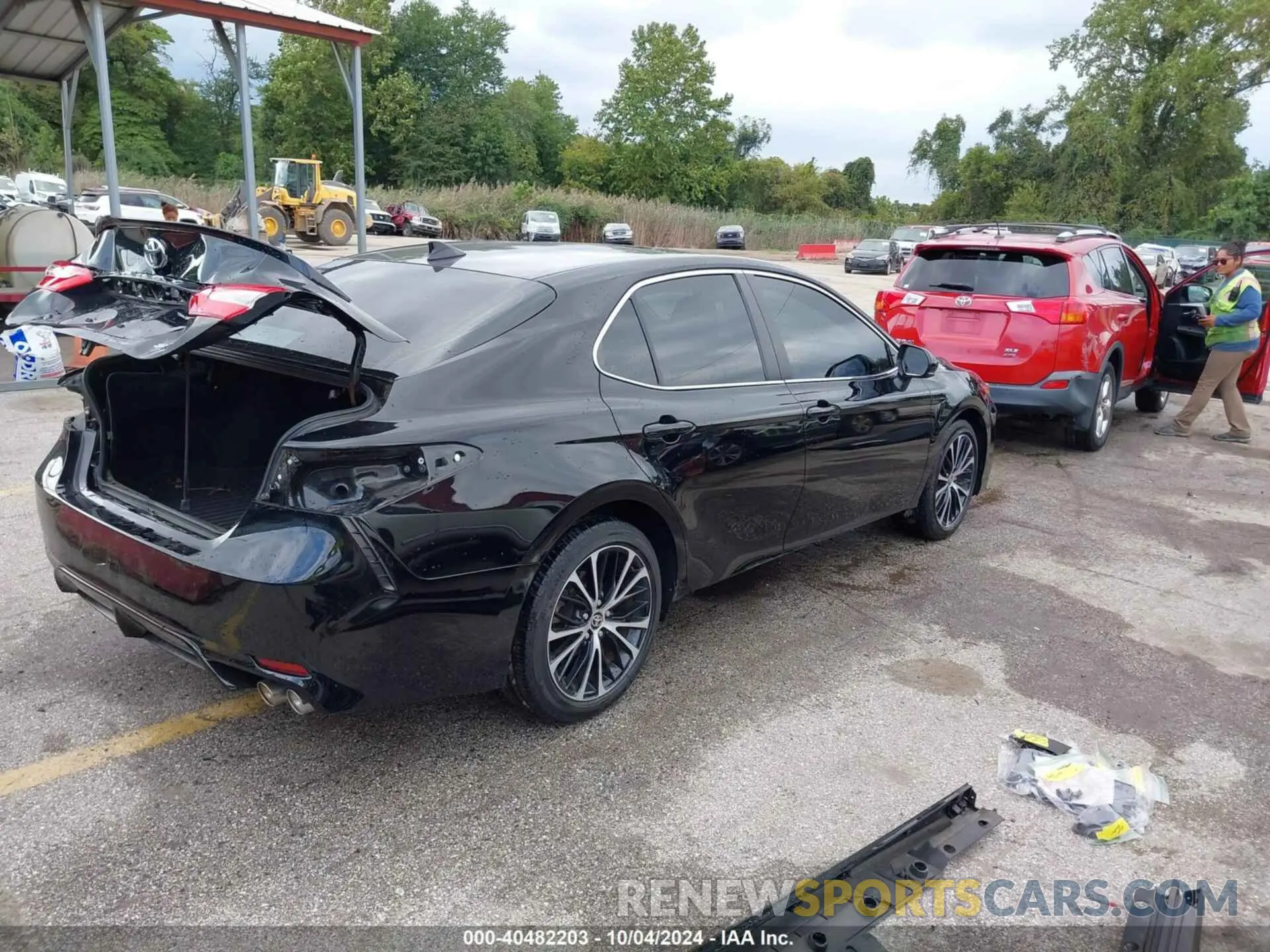 4 Photograph of a damaged car 4T1G11AKXLU964938 TOYOTA CAMRY 2020