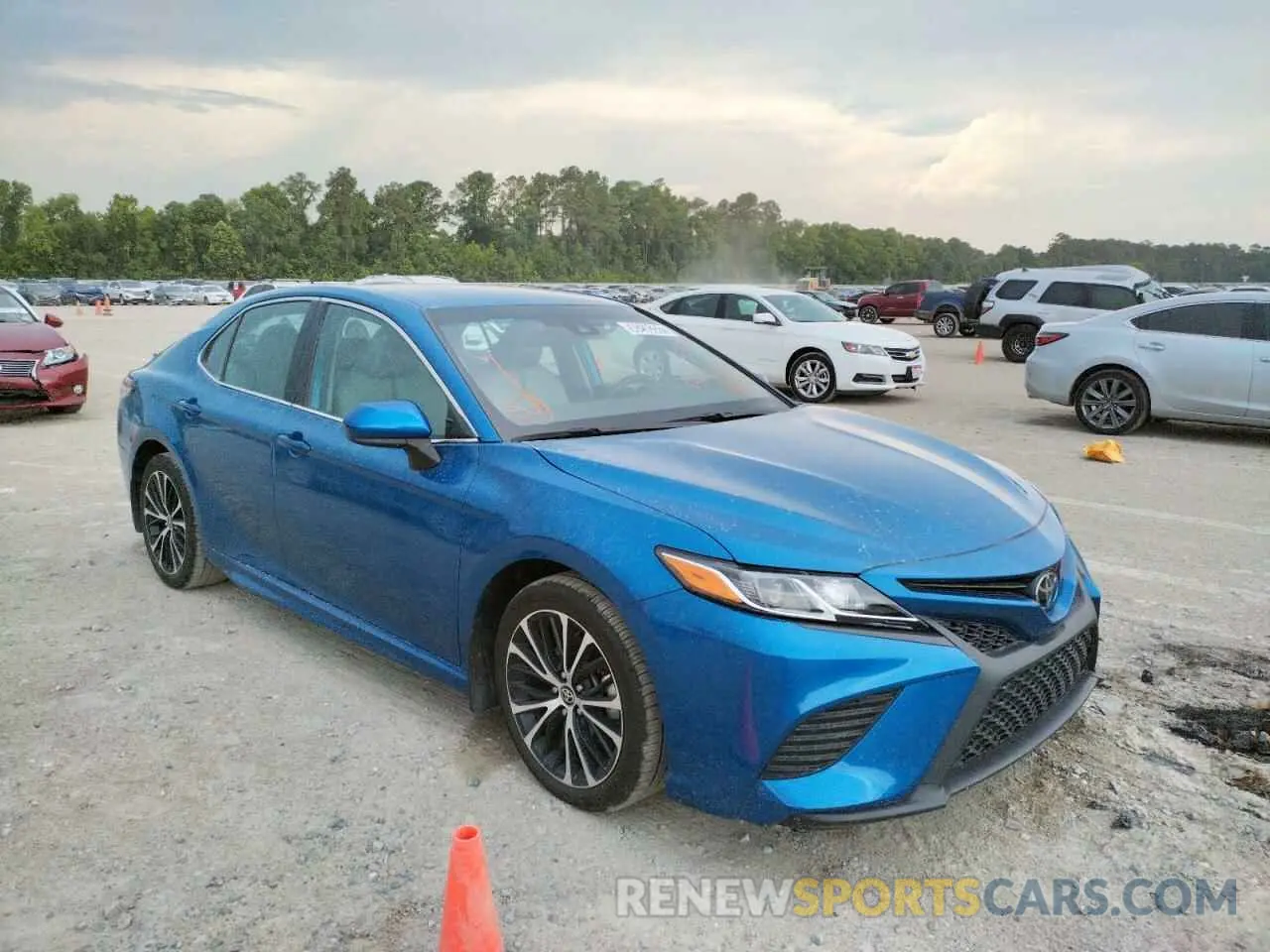 1 Фотография поврежденного автомобиля 4T1G11BK1LU010707 TOYOTA CAMRY 2020