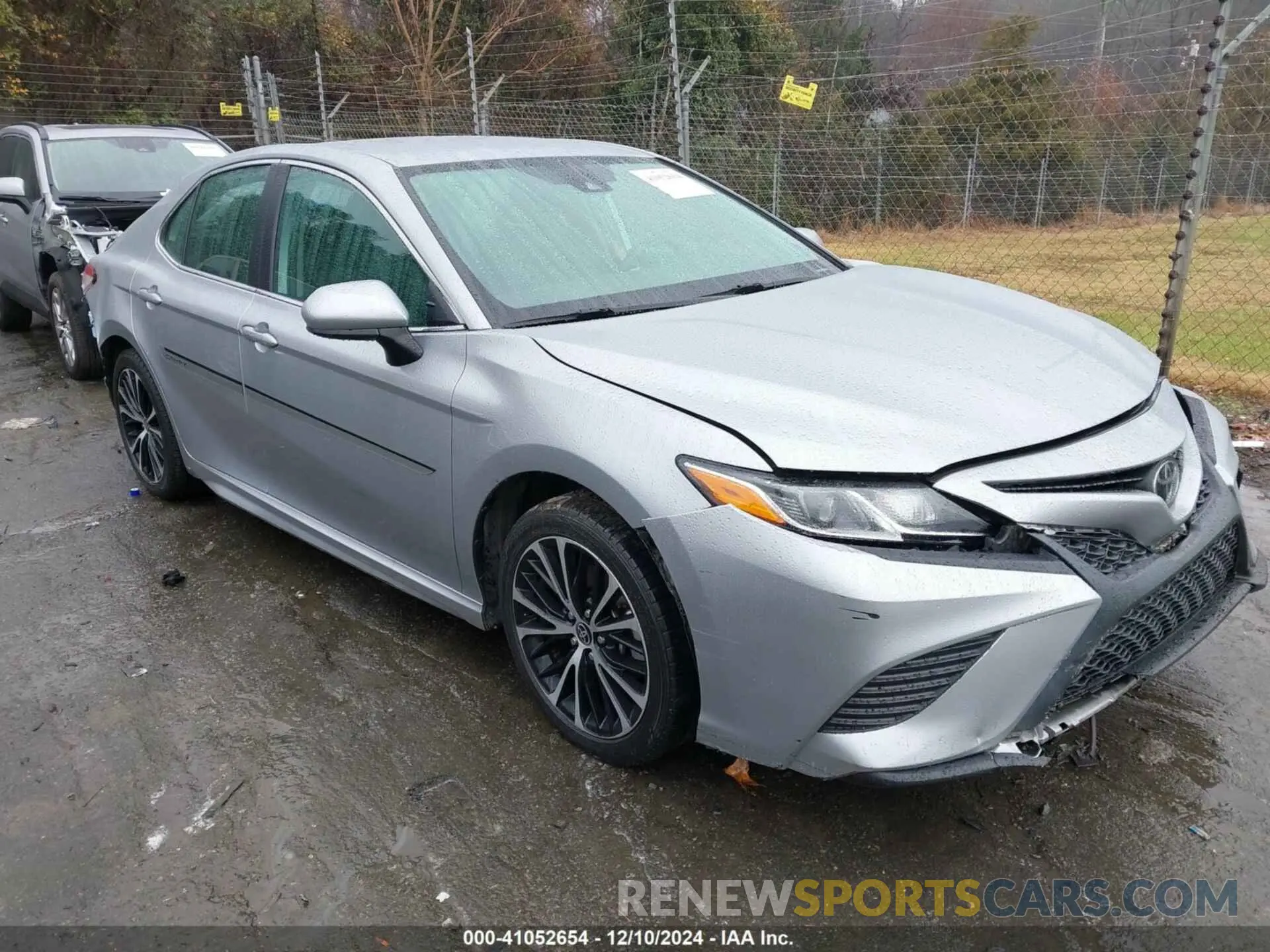 1 Фотография поврежденного автомобиля 4T1G11BK2LU008805 TOYOTA CAMRY 2020