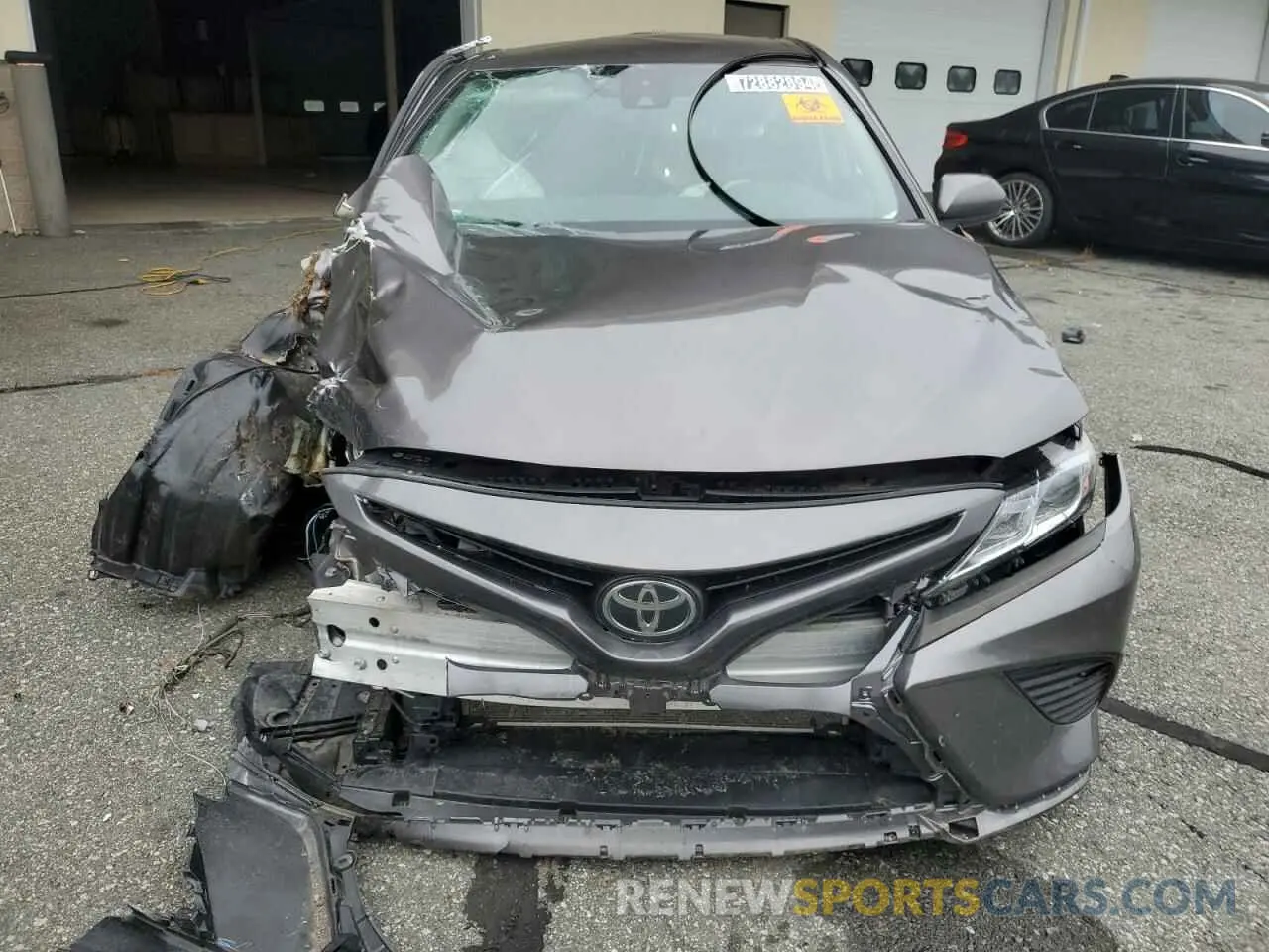 5 Photograph of a damaged car 4T1G11BK3LU019781 TOYOTA CAMRY 2020