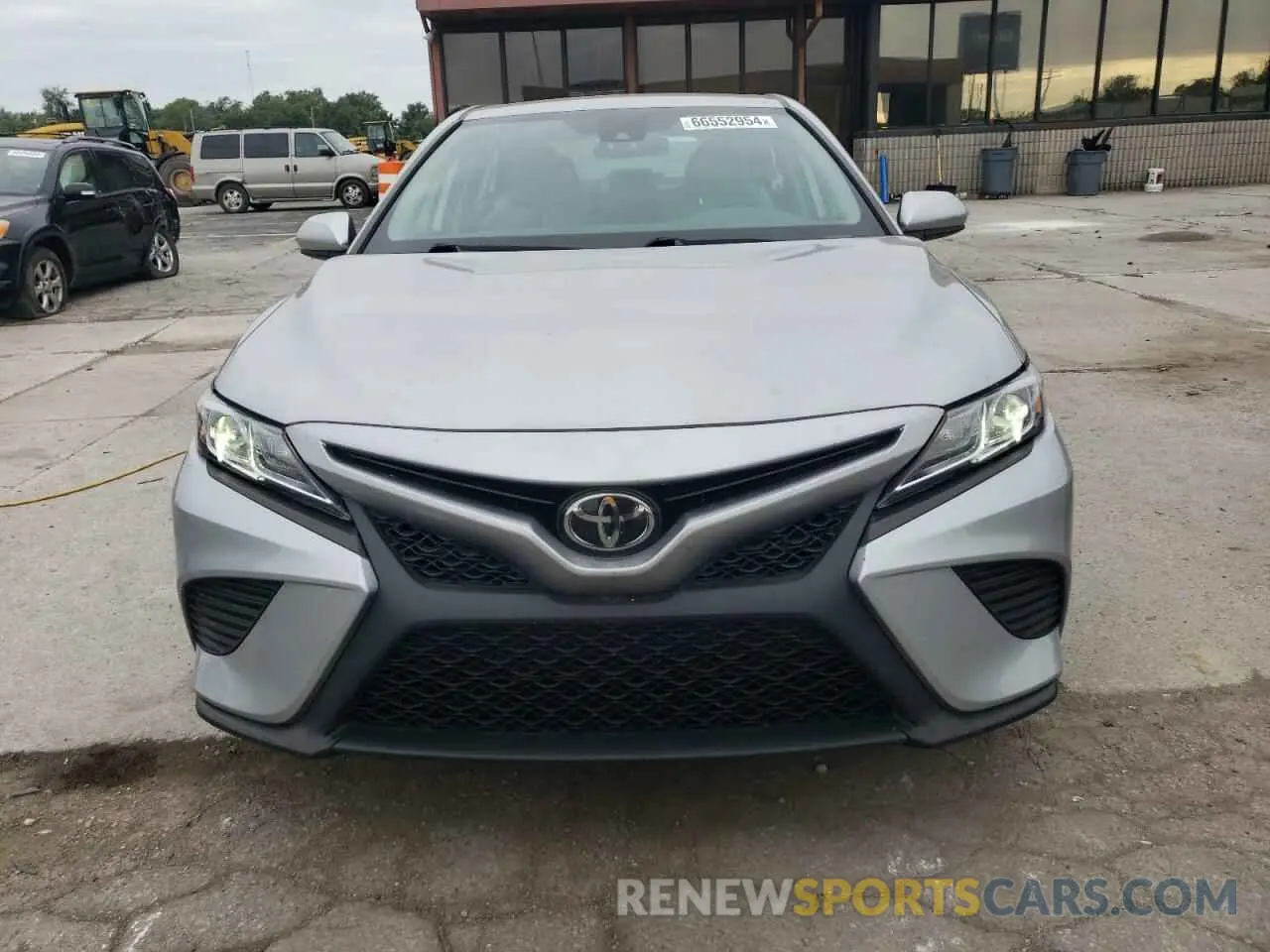 5 Photograph of a damaged car 4T1G11BK5LU001640 TOYOTA CAMRY 2020