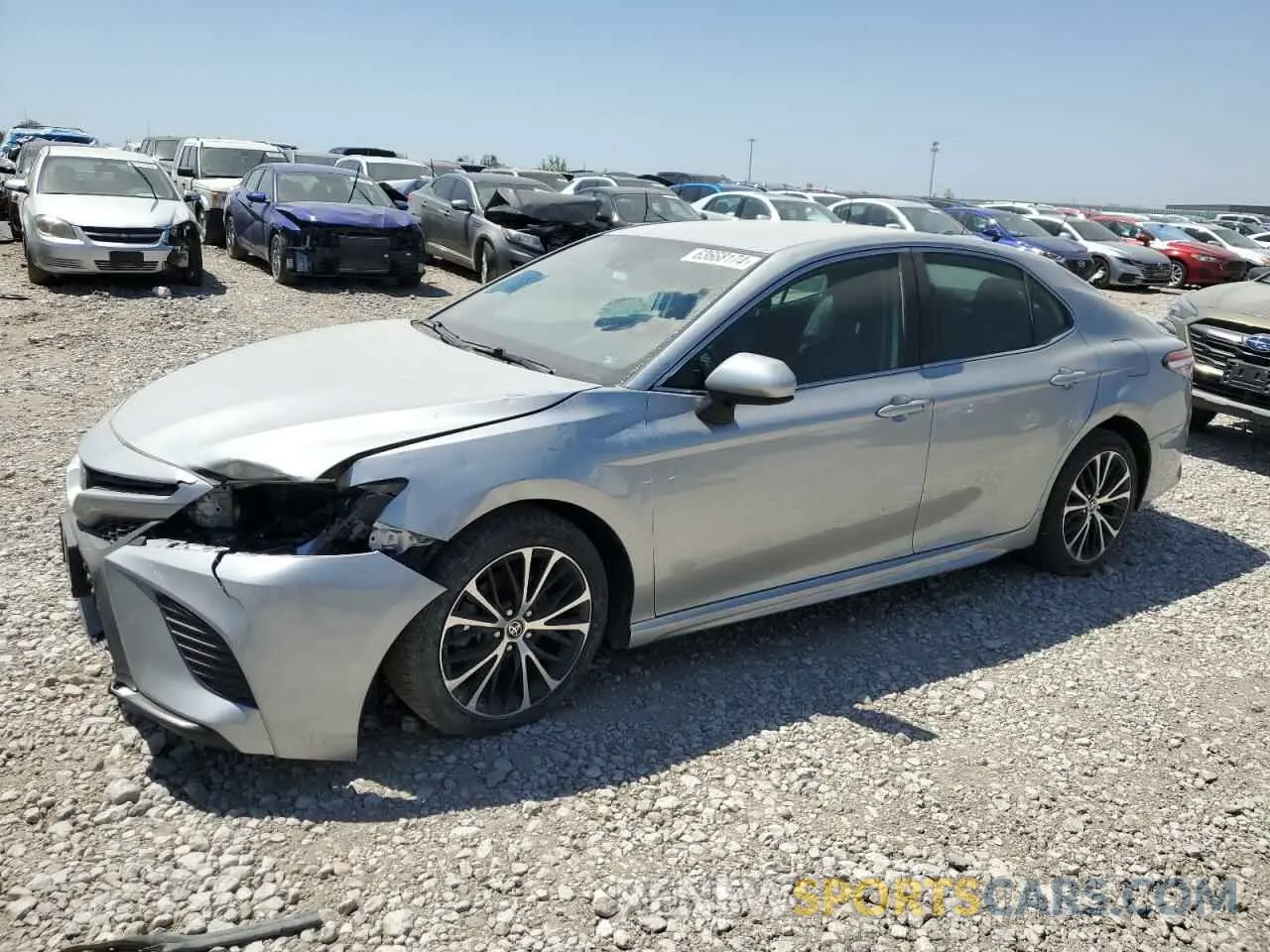 1 Photograph of a damaged car 4T1G11BK6LU007401 TOYOTA CAMRY 2020