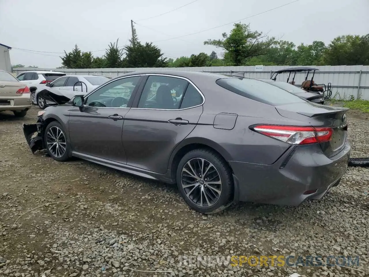 2 Фотография поврежденного автомобиля 4T1G11BK6LU017846 TOYOTA CAMRY 2020