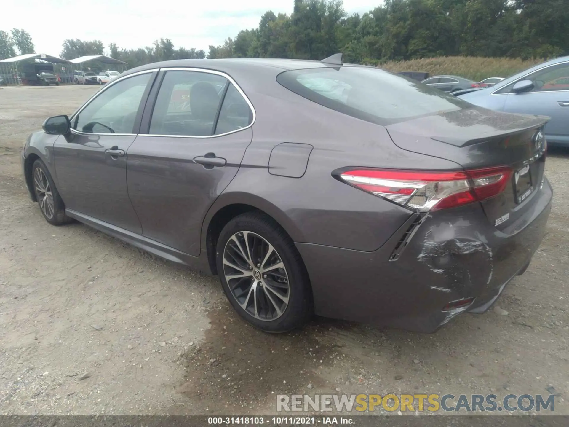 3 Photograph of a damaged car 4T1G11BK7LU015149 TOYOTA CAMRY 2020