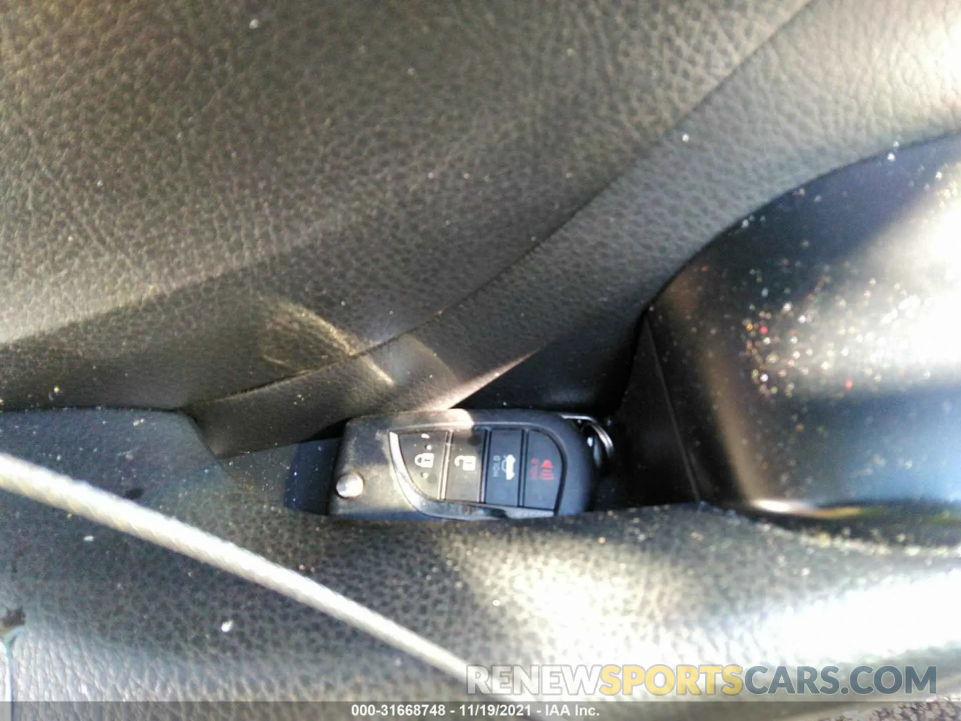 11 Photograph of a damaged car 4T1G11BK8LU008436 TOYOTA CAMRY 2020