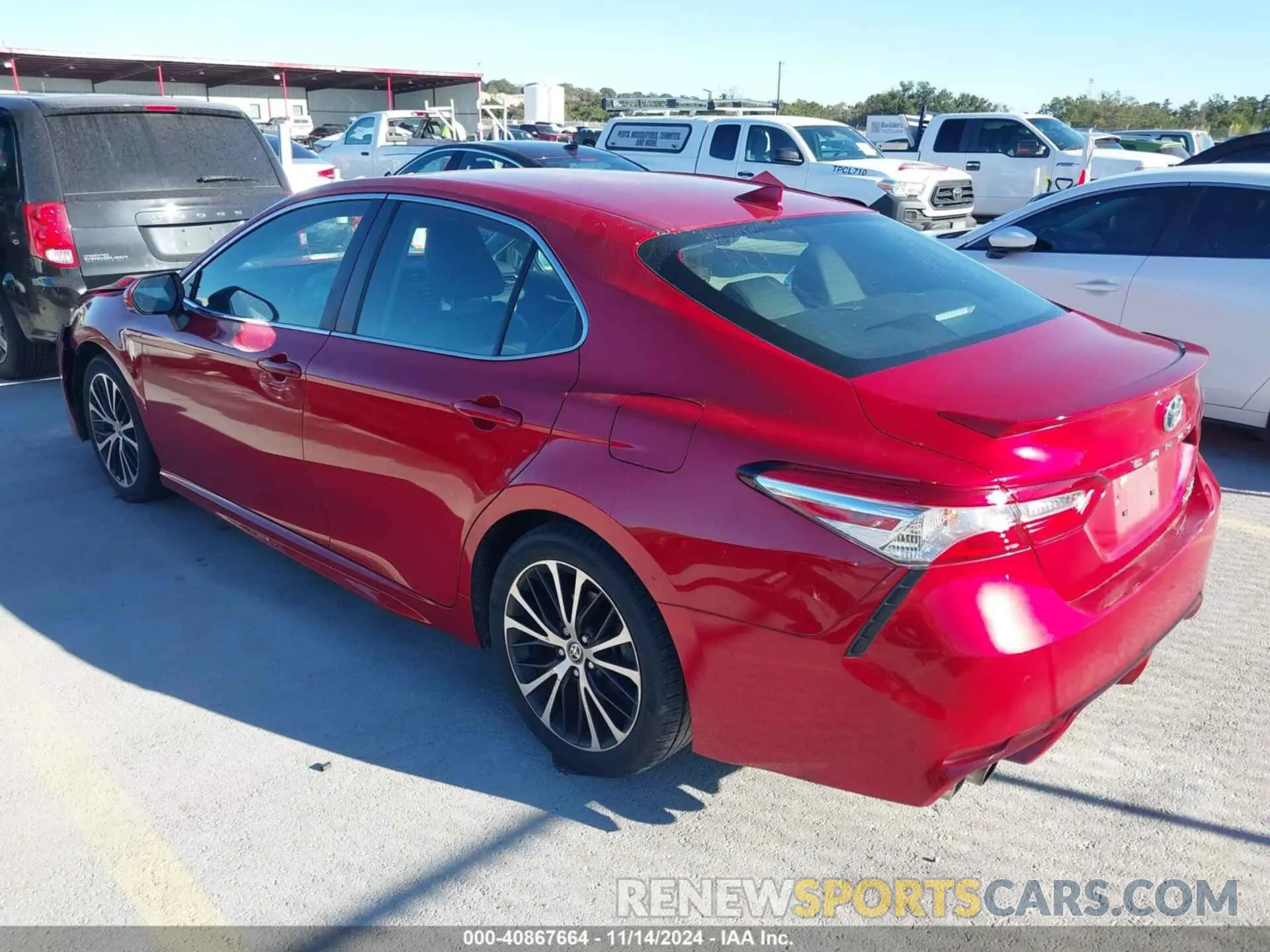 3 Photograph of a damaged car 4T1G31AK2LU014437 TOYOTA CAMRY 2020
