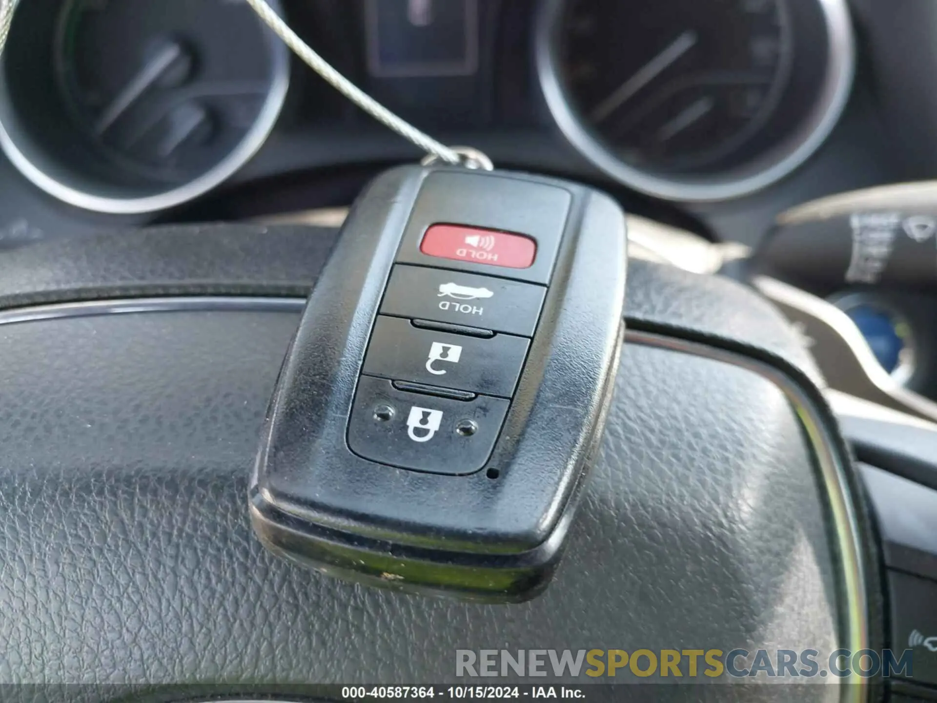 11 Фотография поврежденного автомобиля 4T1G31AK2LU533570 TOYOTA CAMRY 2020