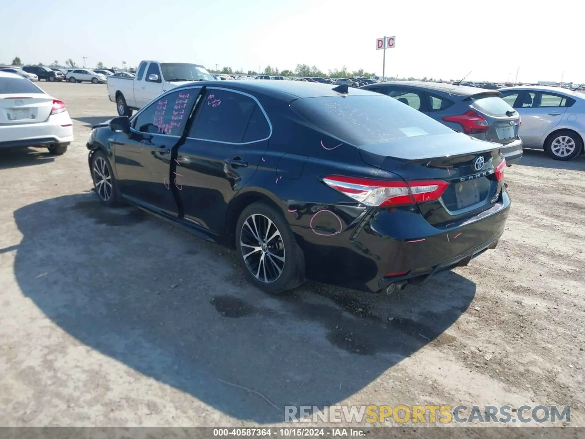 3 Фотография поврежденного автомобиля 4T1G31AK2LU533570 TOYOTA CAMRY 2020
