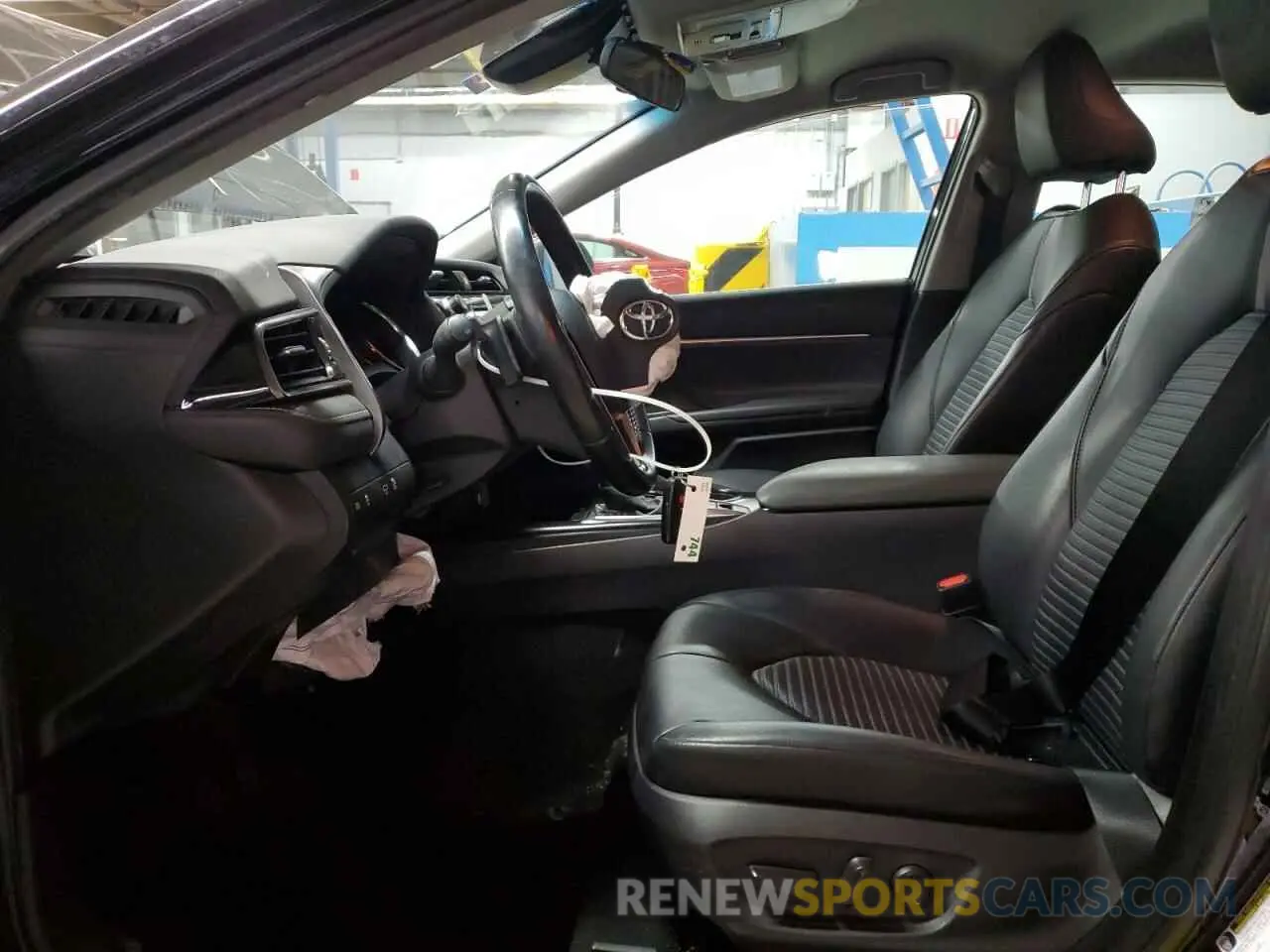 7 Фотография поврежденного автомобиля 4T1G31AK3LU522335 TOYOTA CAMRY 2020