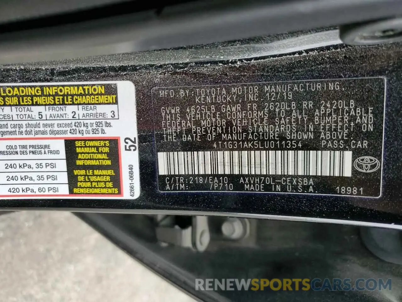 13 Photograph of a damaged car 4T1G31AK5LU011354 TOYOTA CAMRY 2020
