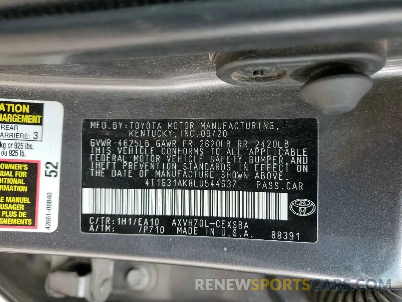 13 Photograph of a damaged car 4T1G31AK8LU544637 TOYOTA CAMRY 2020