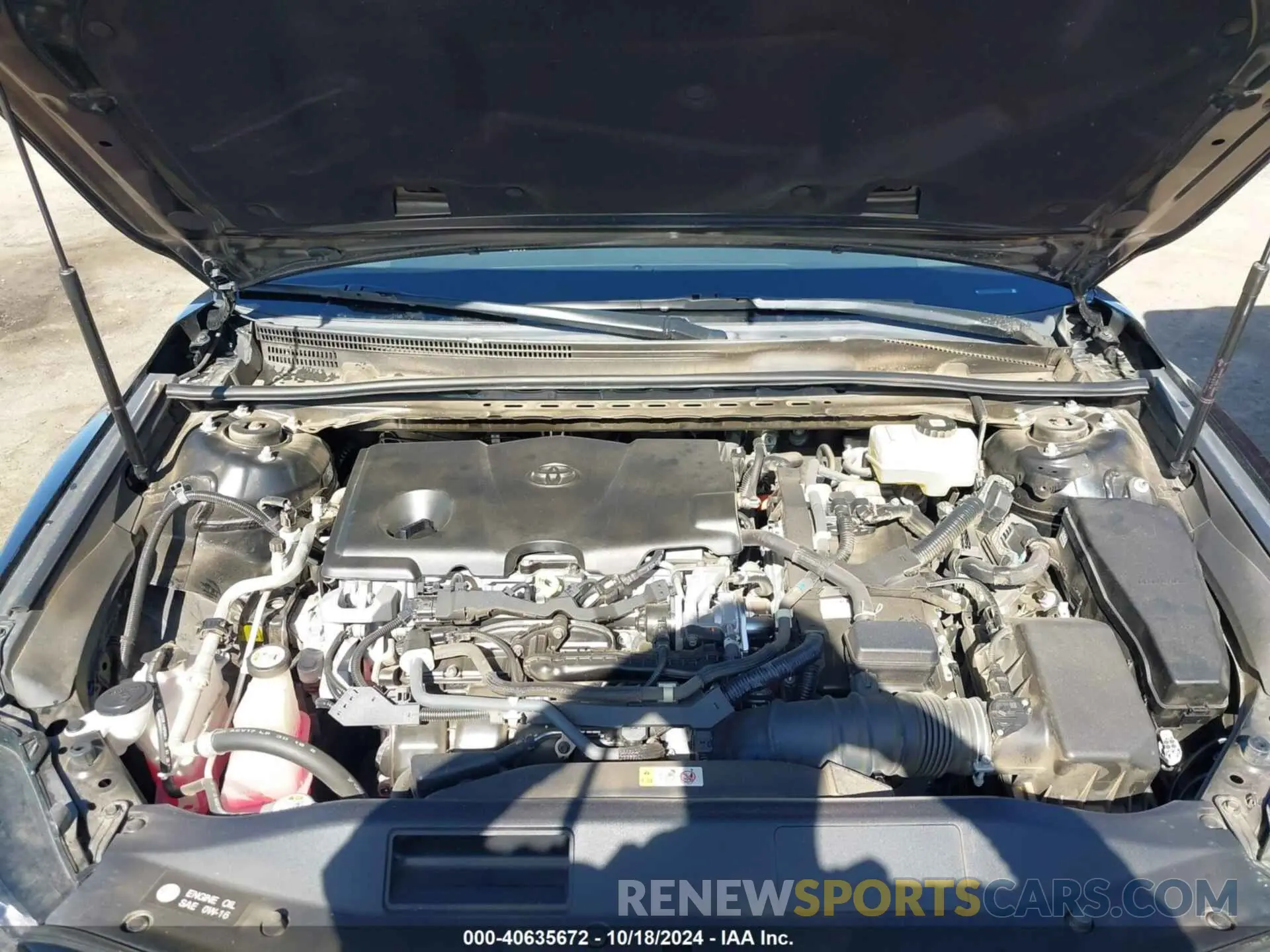 10 Photograph of a damaged car 4T1G31AK9LU017240 TOYOTA CAMRY 2020