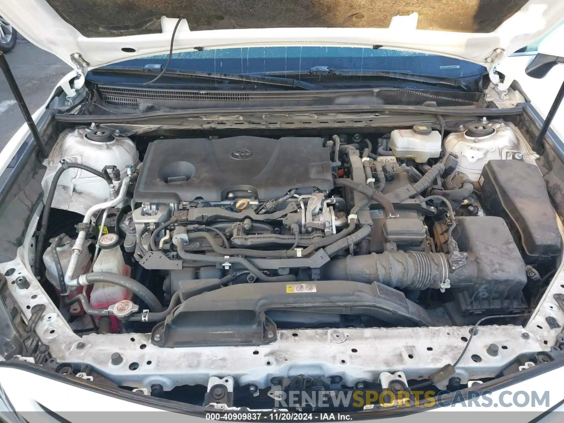 10 Фотография поврежденного автомобиля 4T1G31AKXLU519500 TOYOTA CAMRY 2020